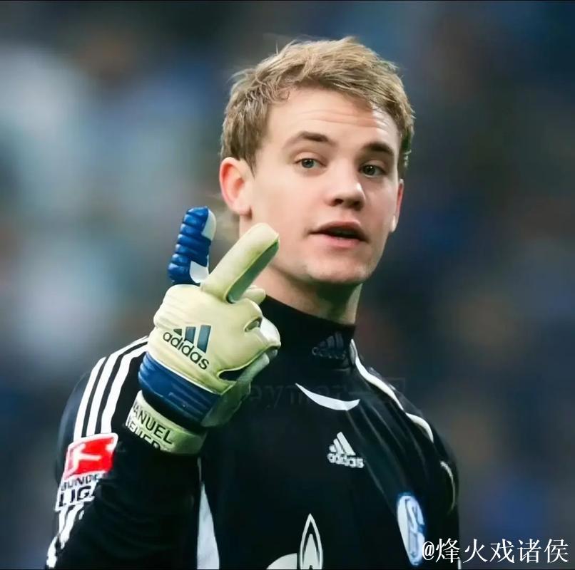 图片报:诺伊尔因伤缺席海登海姆战,预计冬歇期后复出 图片报:诺伊尔因伤缺席海登海姆战,预计冬歇期后复出