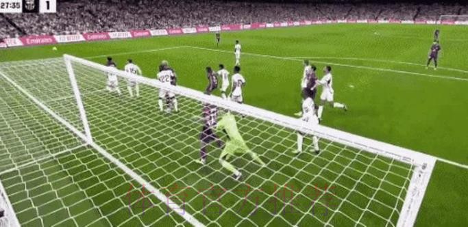 西甲-皇马3-2巴萨11分领跑 贝林绝杀卢宁门线悬案